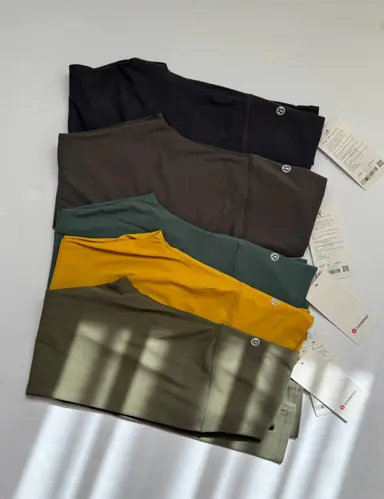 لگ الاین Lululemon