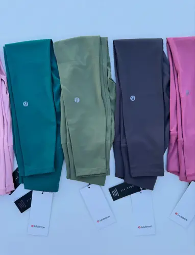 لگ فلوفیت Lululemon
