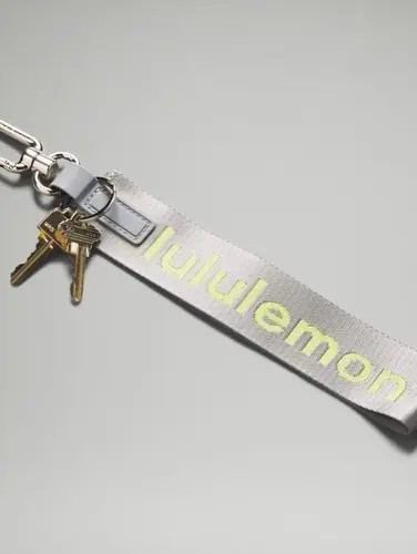جاکلیدی طلایی Lululemon
