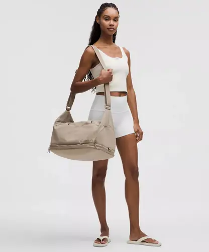 دافل بگ سه‌کاره Lululemon
