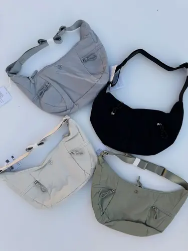 کیف اسلوچی اسلینگ 6 لیتری Lululemon - تصویر اصلی