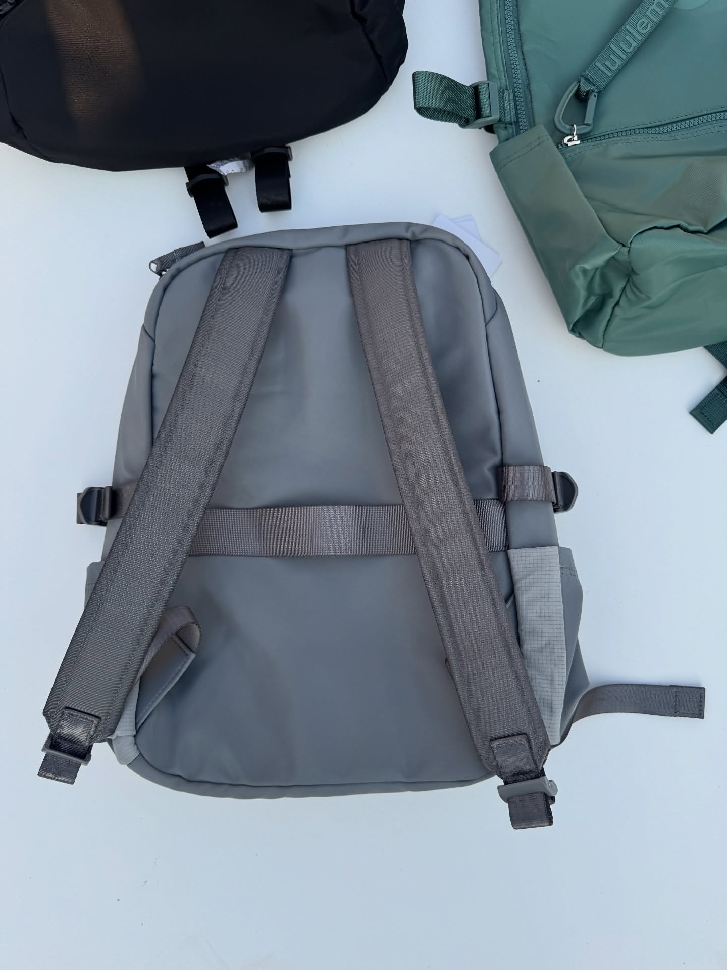 کوله پشتی Lululemon
