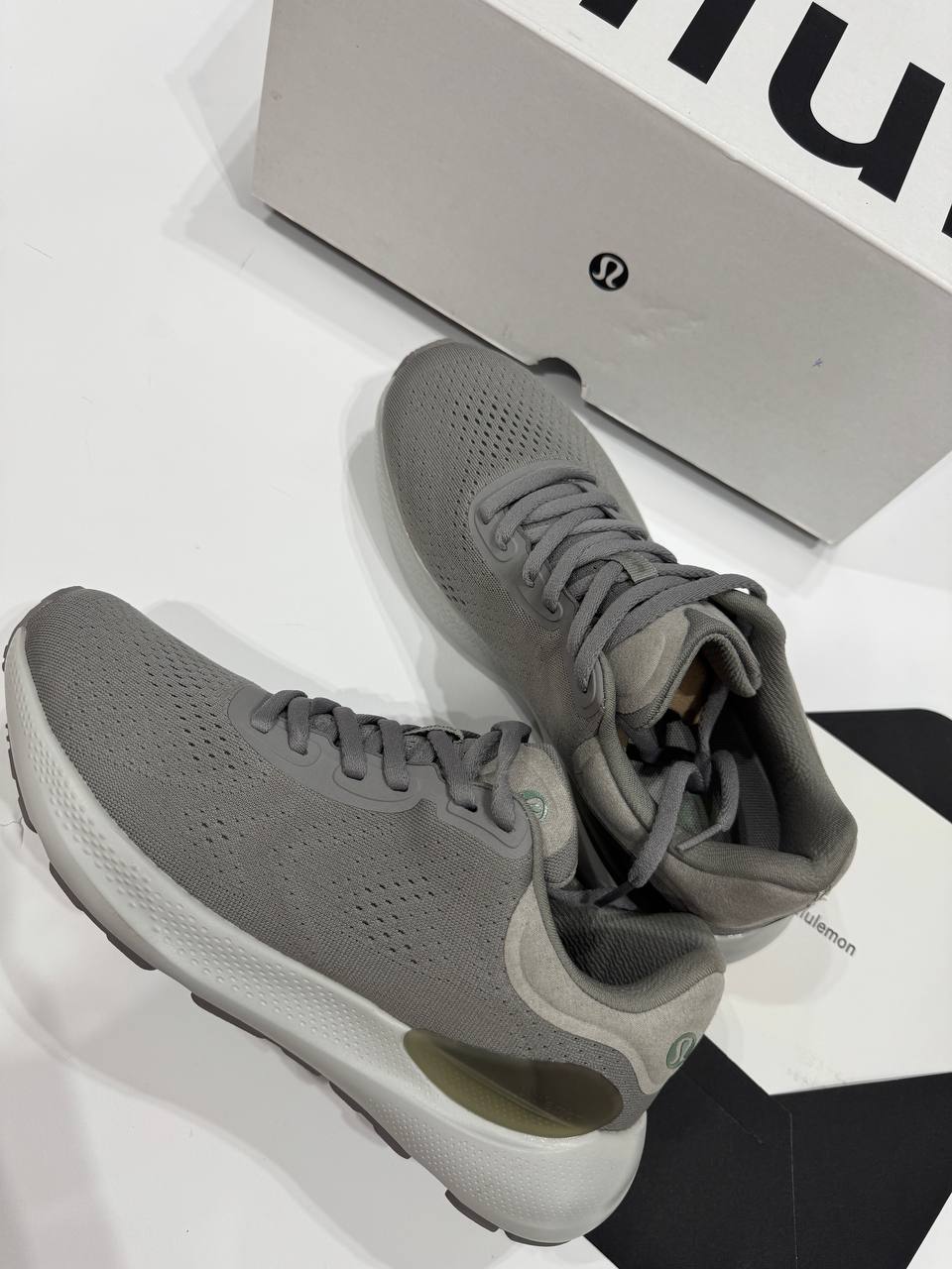 کفش کتونی رانینگ Lululemon