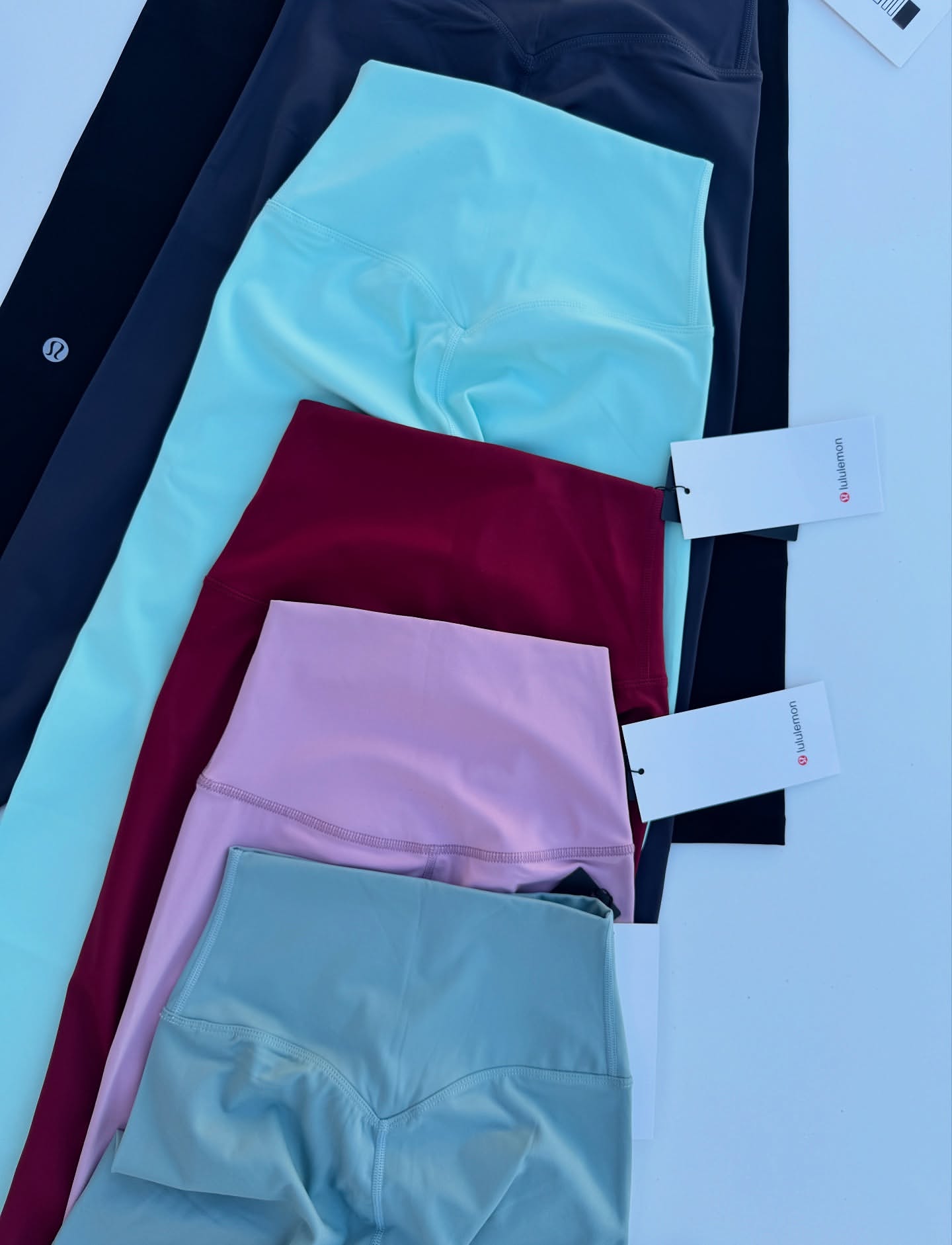 لگ فلوفیت Lululemon