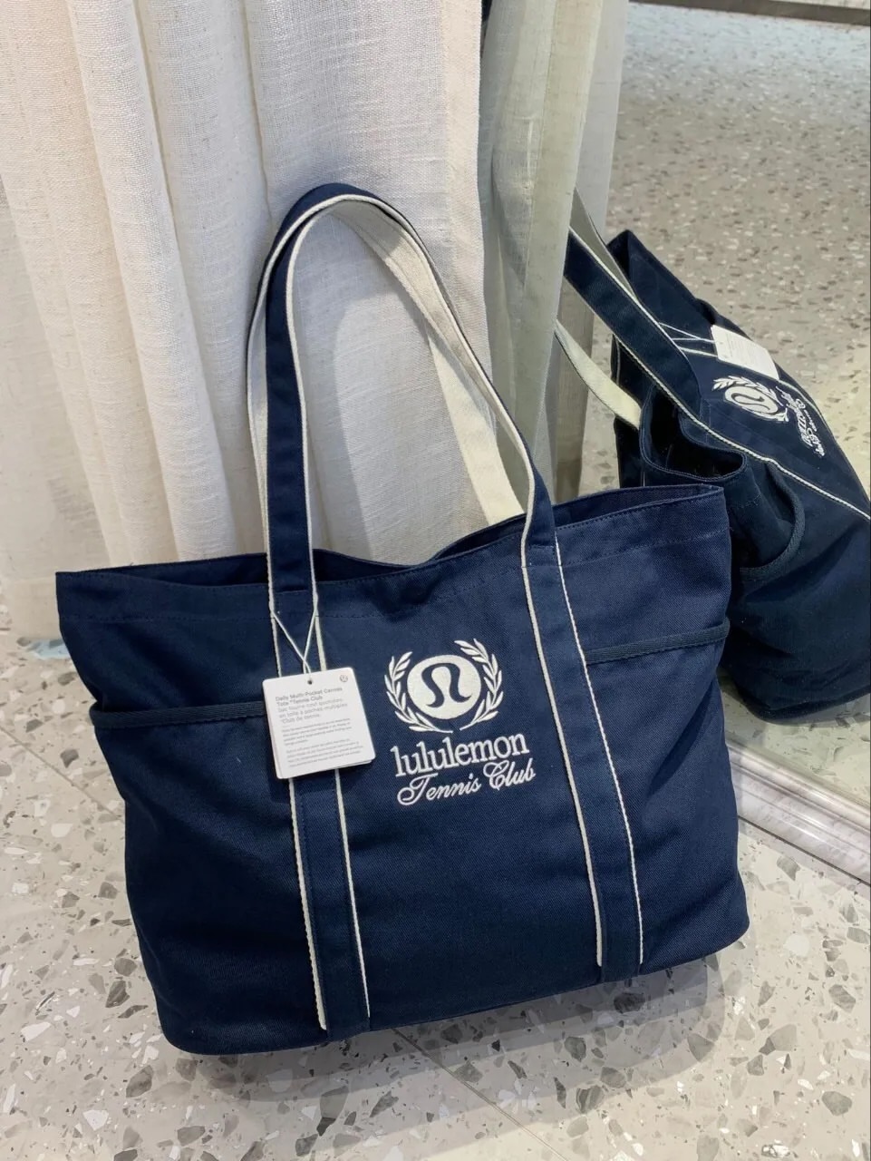 توت بگ تنیسی Lululemon