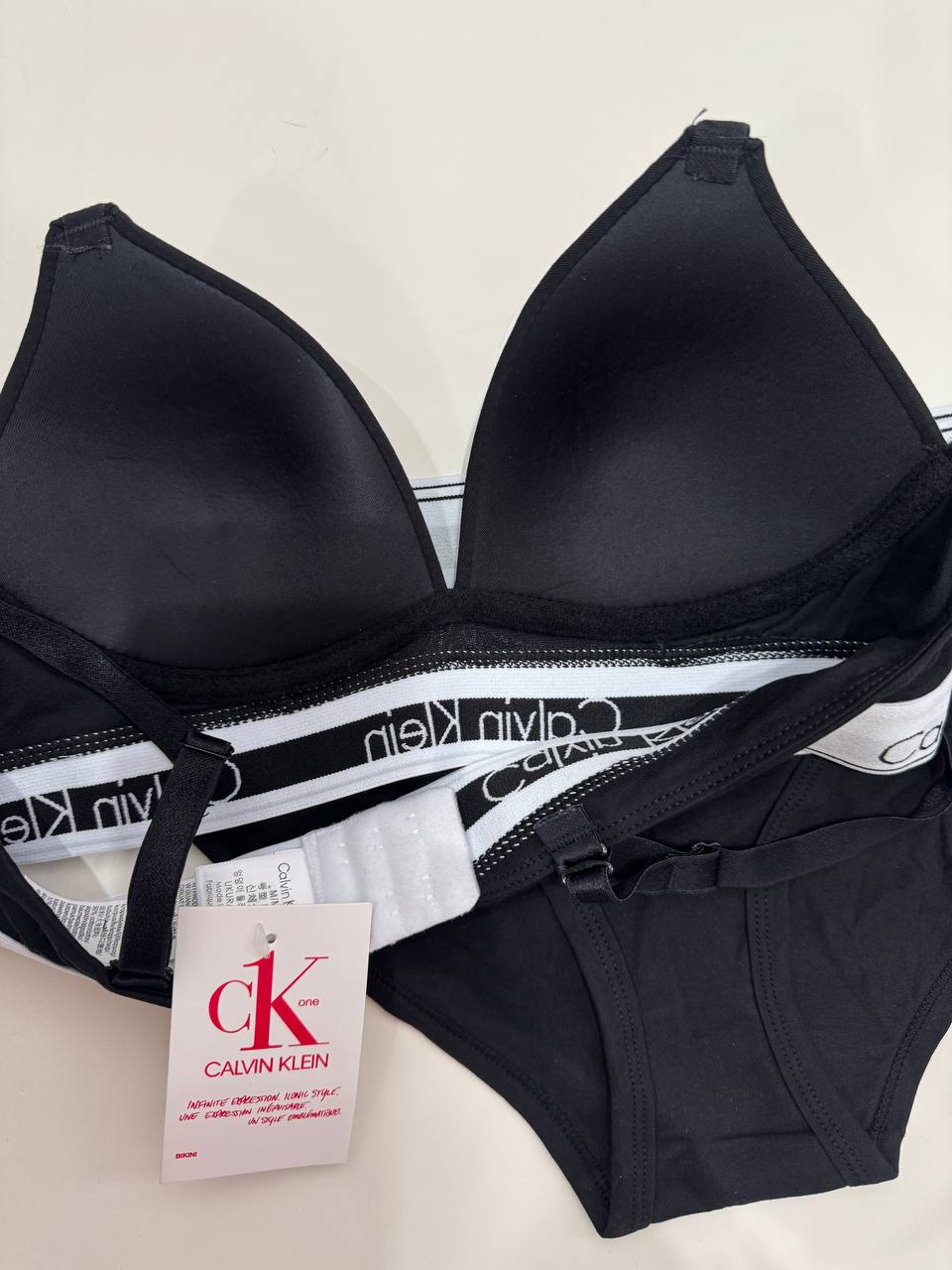ست شورت سوتین Calvin Klein