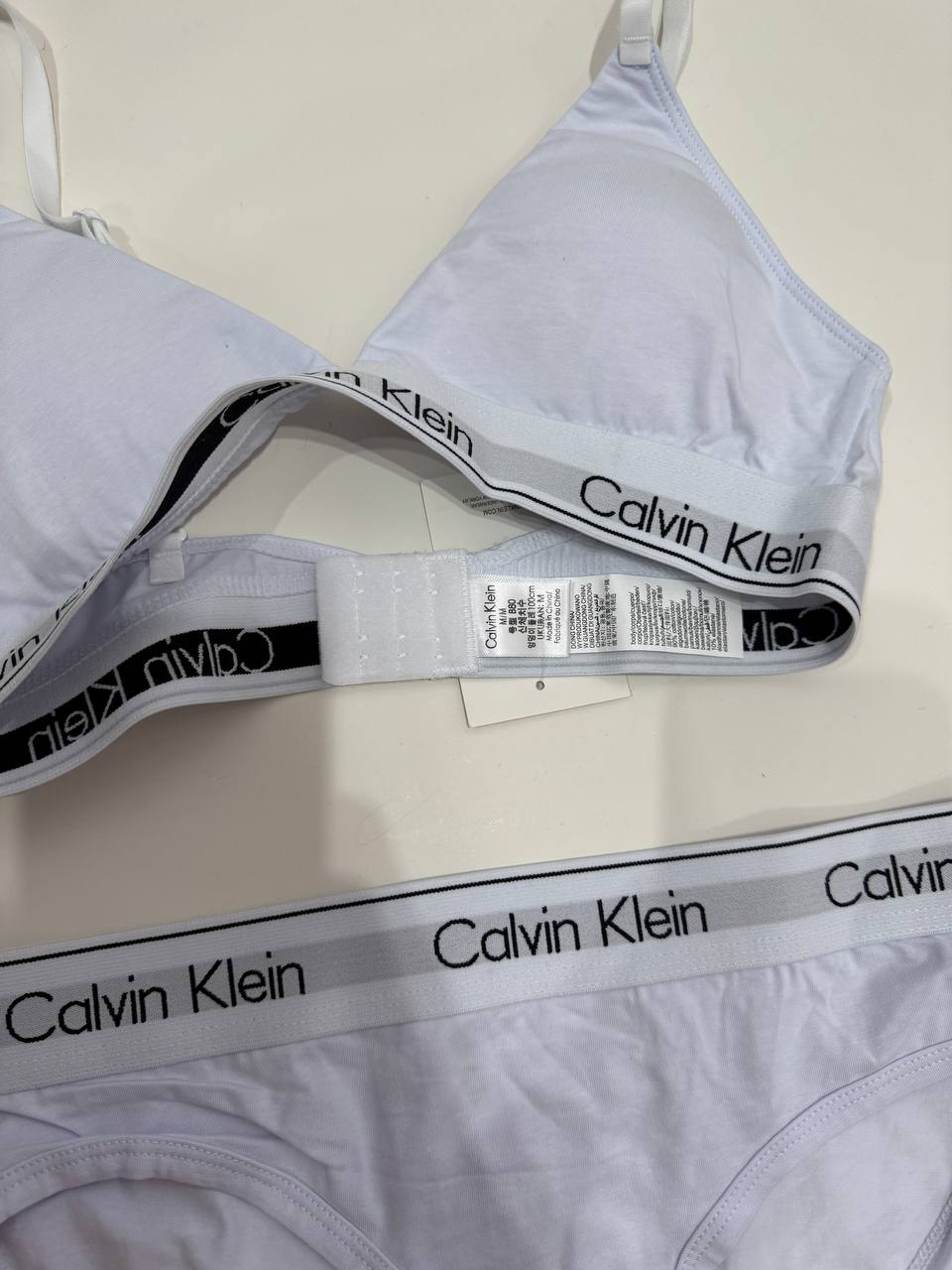 ست شورت سوتین Calvin Klein