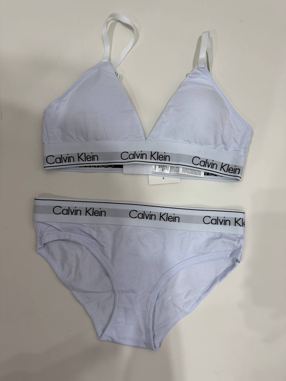 ست شورت سوتین Calvin Klein