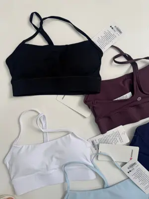 نیم‌تنه بندی Lululemon Align