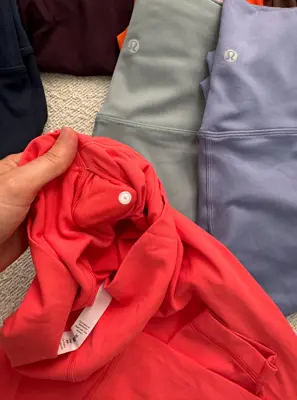 لگ الاین Lululemon کامبوج